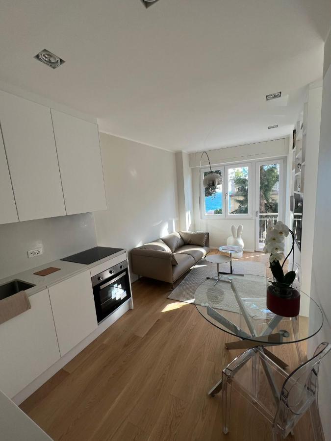 Asso Di Picche, Luxury * Sanremo